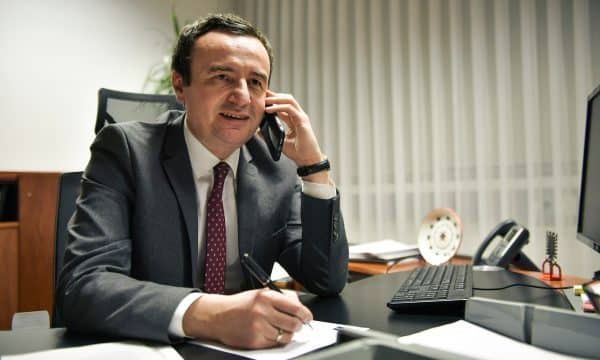 Kosovo PM Kurti speaks with US envoy Escobar on the phone