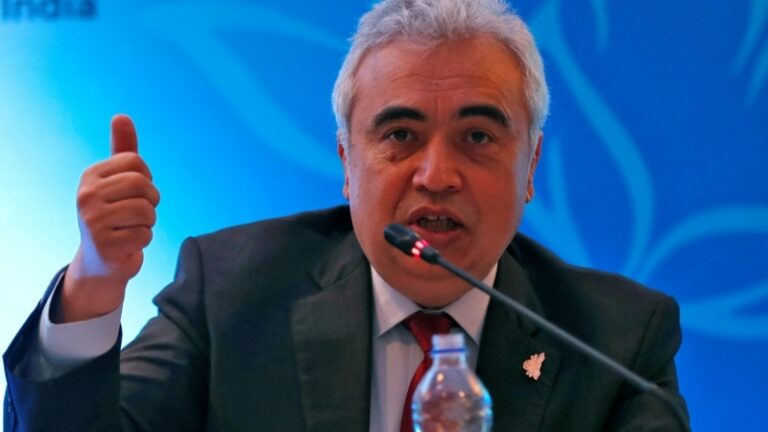 Energy Monitor Says Gazprom Largely To Blame For Natural-Gas Storage Deficit In Europe